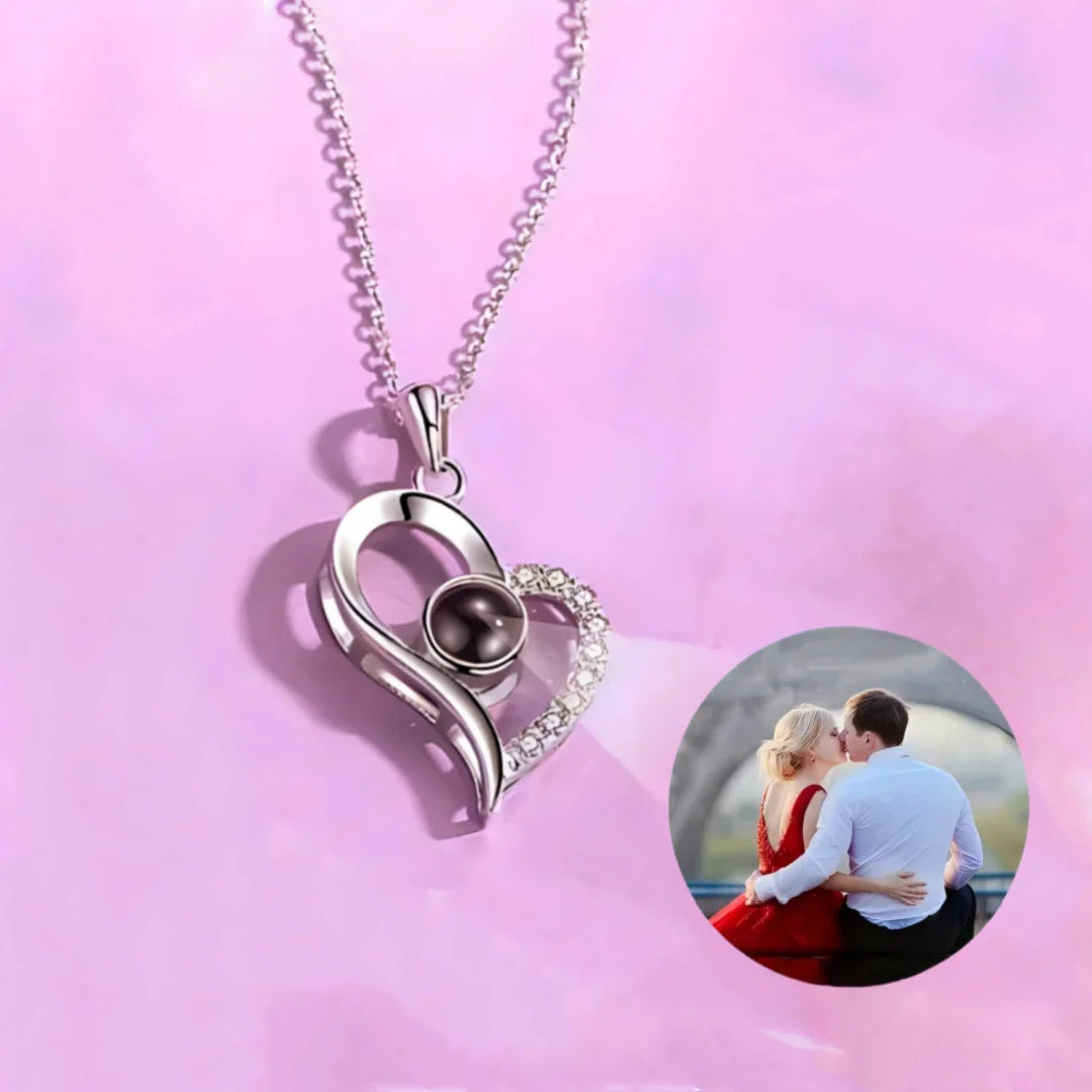 Customized Photo Projection Necklace Fashionable Women's Jewelry New Hot-Selling Wedding Romantic Necklace A Gift For Your Lover