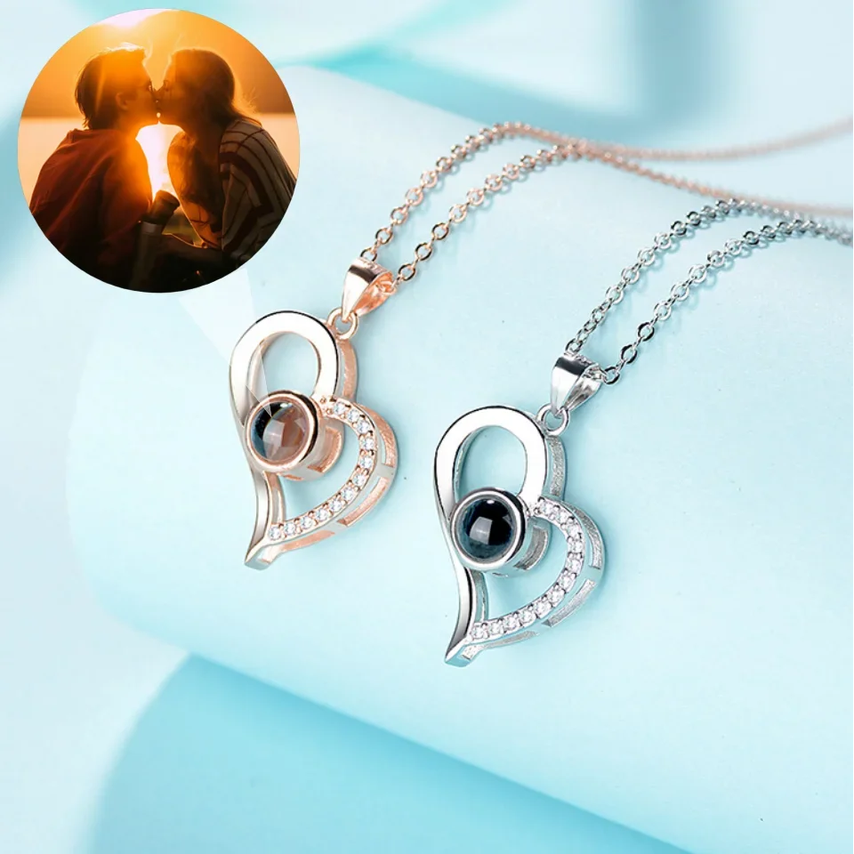 Customized Photo Projection Necklace Fashionable Women's Jewelry New Hot-Selling Wedding Romantic Necklace A Gift For Your Lover